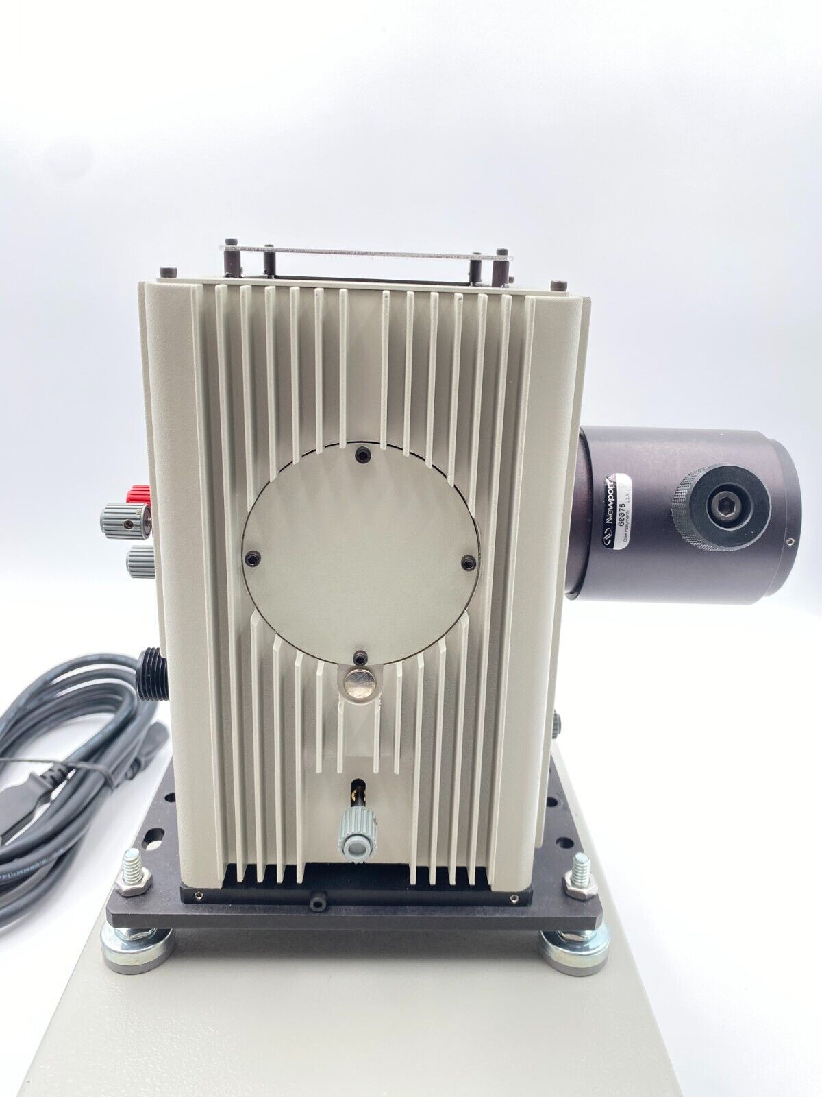 Newport Oriel Xe Flash Lamp Power Supply 68826 & Lamp 66017