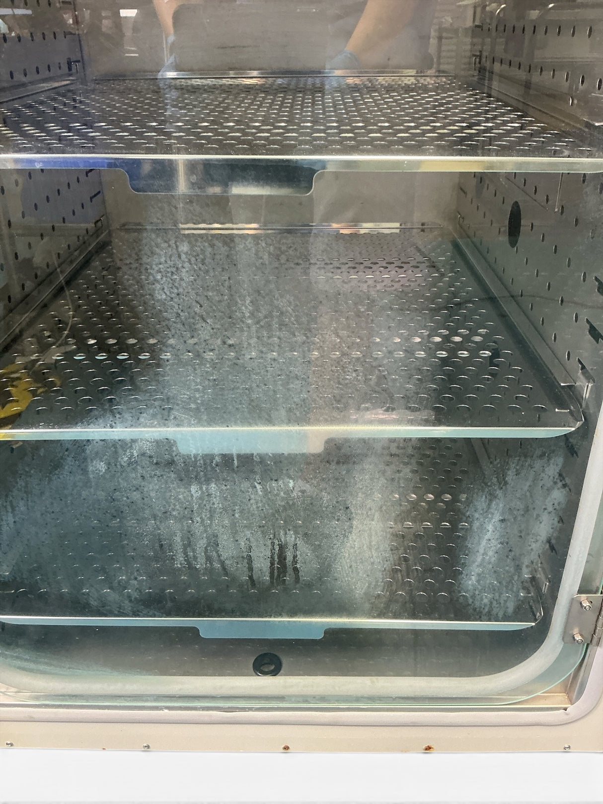 Caron Environmental Incubator Chamber 6010-1 w Condensate Recirculator CRSY102-1-443 | Mr. Scientific - Image 6