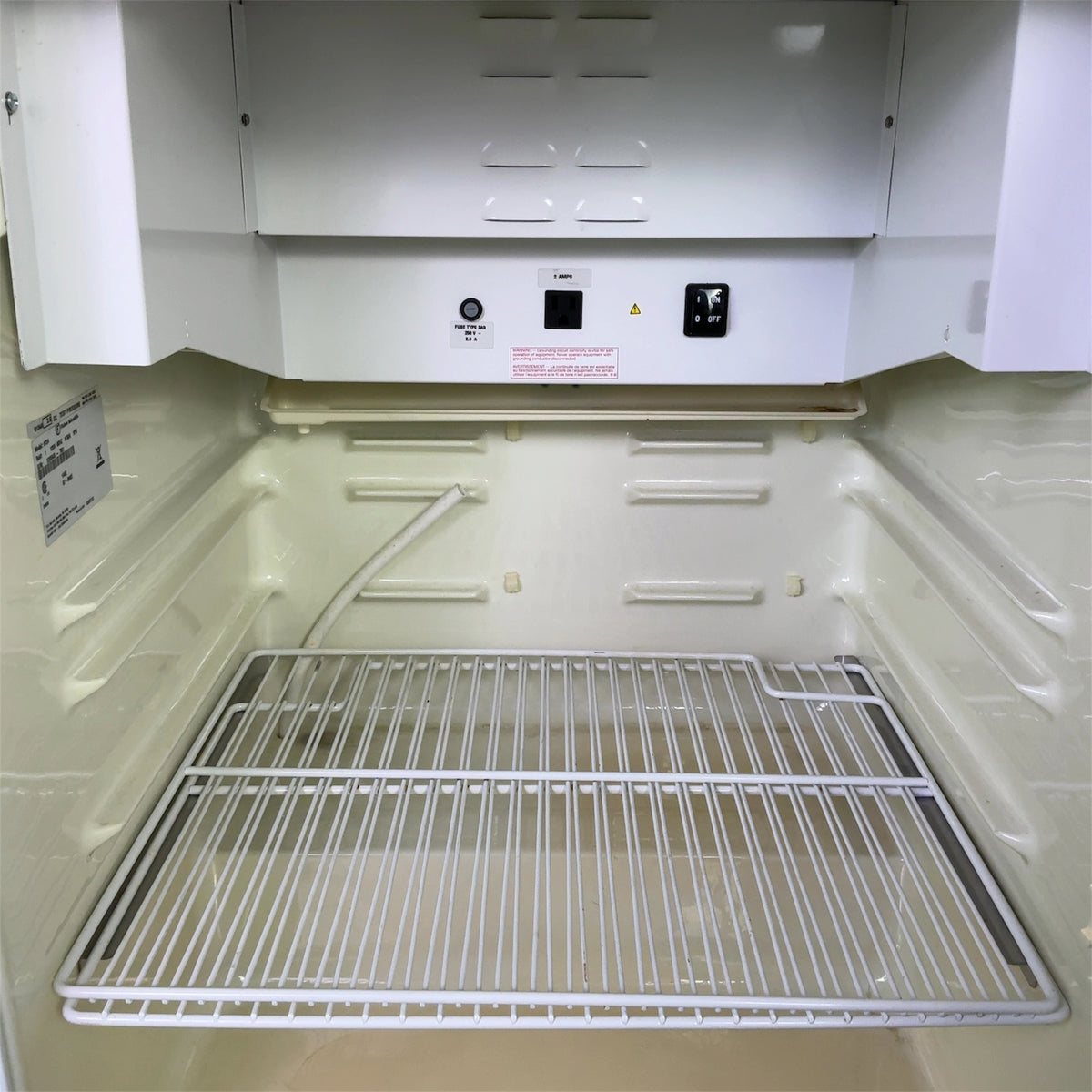 Fisher Scientific Low Temperature 120V, 9.5A Laboratory Incubator 3724 (BO!) - Image 13