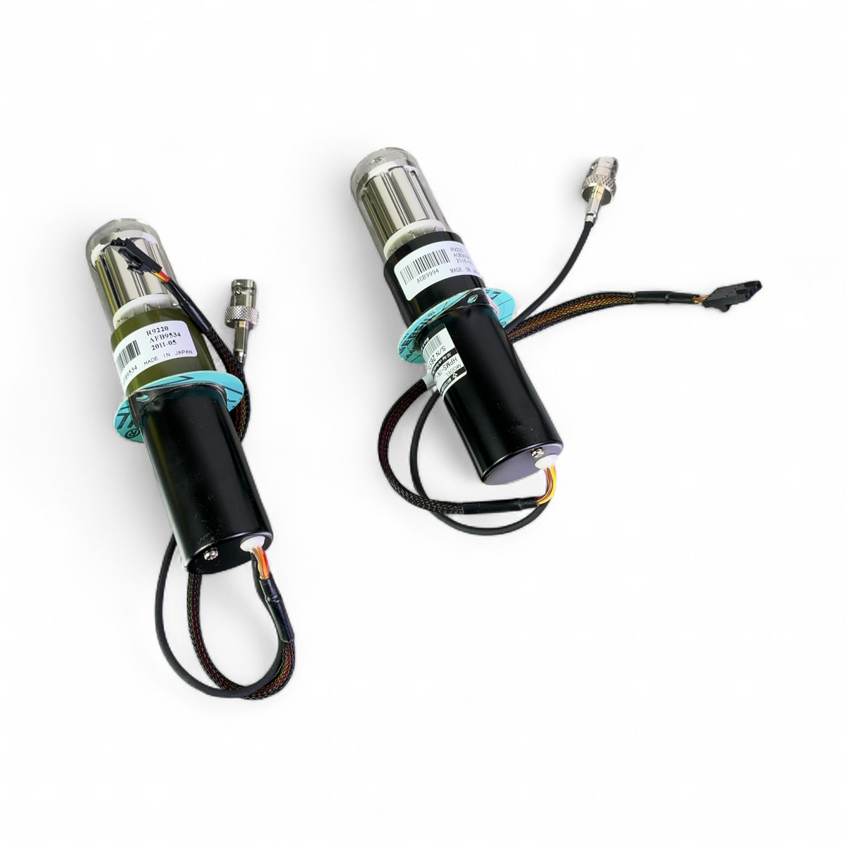 Hamamatsu R9220 Photomultiplier Tube w HPMS-1N-L2BMH Socket - Lot of 2x - Image 1