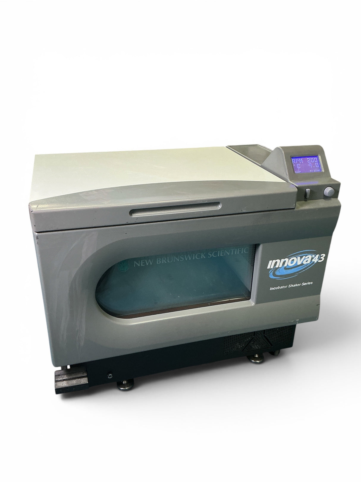 New Brunswick Innova 43R 4°C Refrigerated Incubator Shaker M1320-0004 (BO!) | Order Direct and Save - Image 2