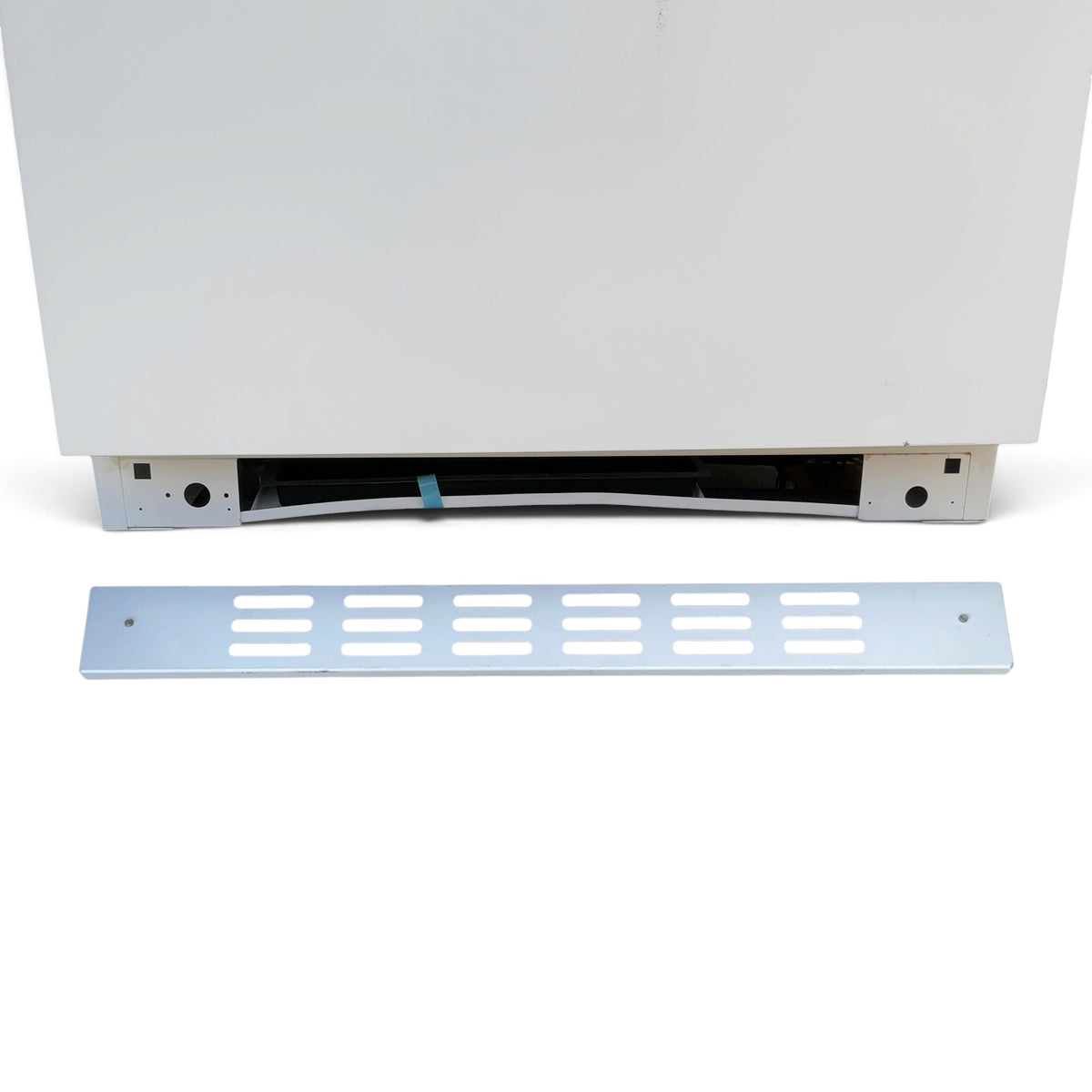 VWR Laboratory Grade 30 Cu Ft Refrigerator VWR-30R - See Description - Image 4