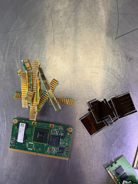 2.5 lb Mixed Computer Memory RAM & Electronic Scrap Lot for Gold Recovery - Image 2