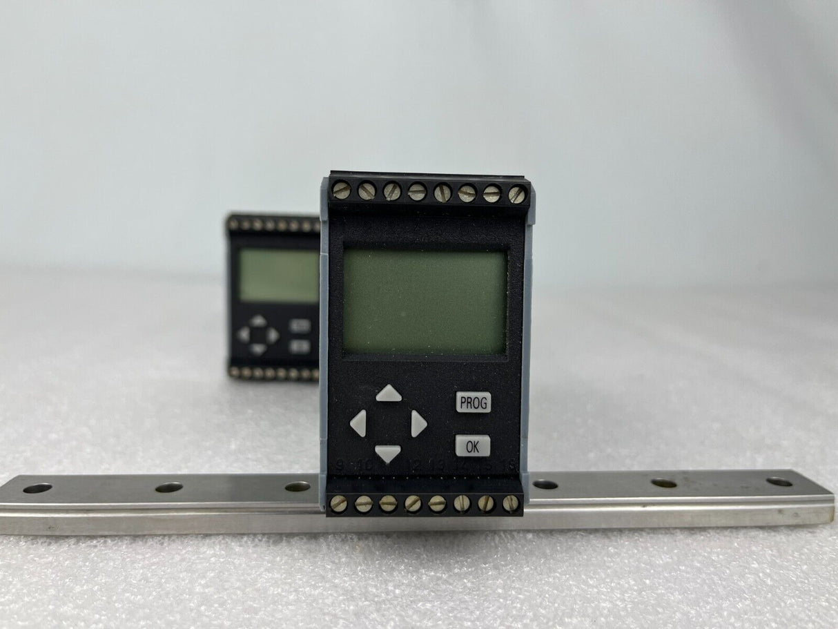 Rheintacho 5820.200 CRRA Speed Monitor 18–36VDC (Powers On)