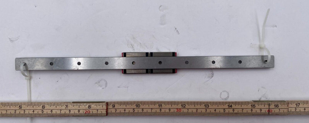 Schneeberger MN14-G3-V0 Linear Rail with Two MNN-14-G1 Carriages