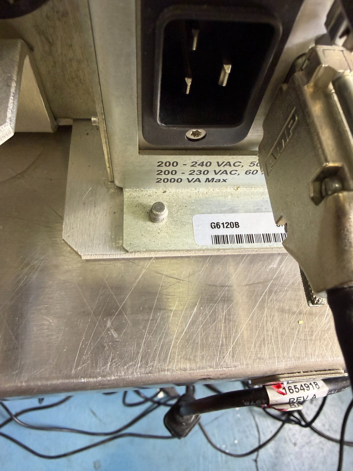 Agilent 6120 Quadrupole LC/MS G6120B Mass Spectrometer - Image 12