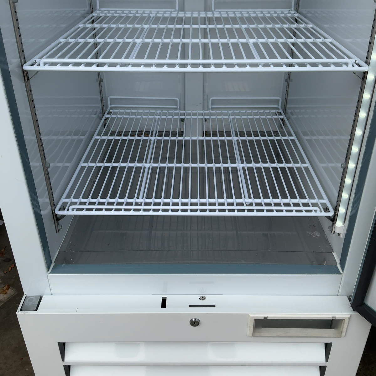 American BioTech Supply Upright 26 Cu Ft Laboratory Grade Refrigerator ABT-HC-SLS-26 - Image 7