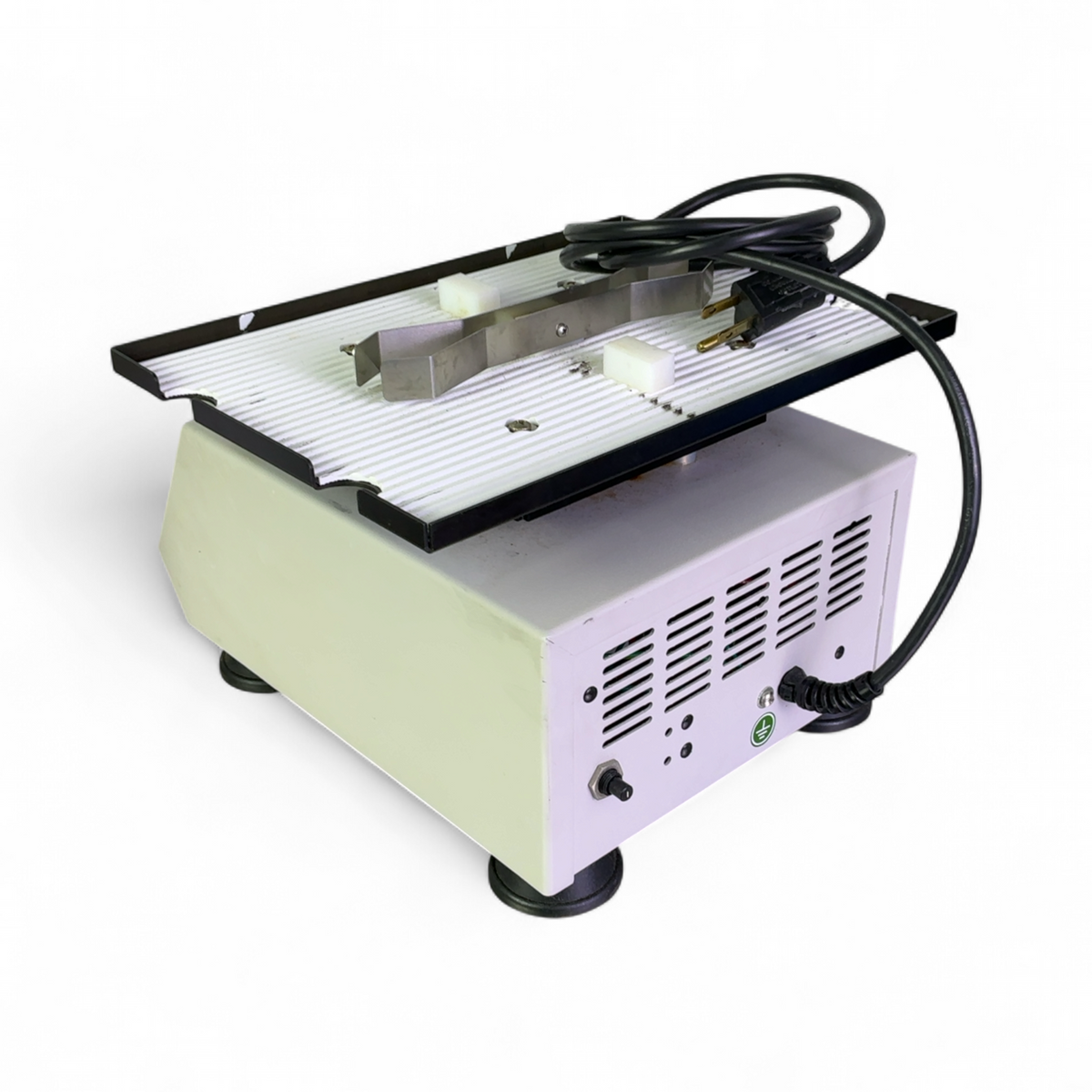 Barnstead Lab-Line Titer Plate Shaker 4625 Titer Plate Shaker - See Desc | Safe & Secure Shipping - Image 5