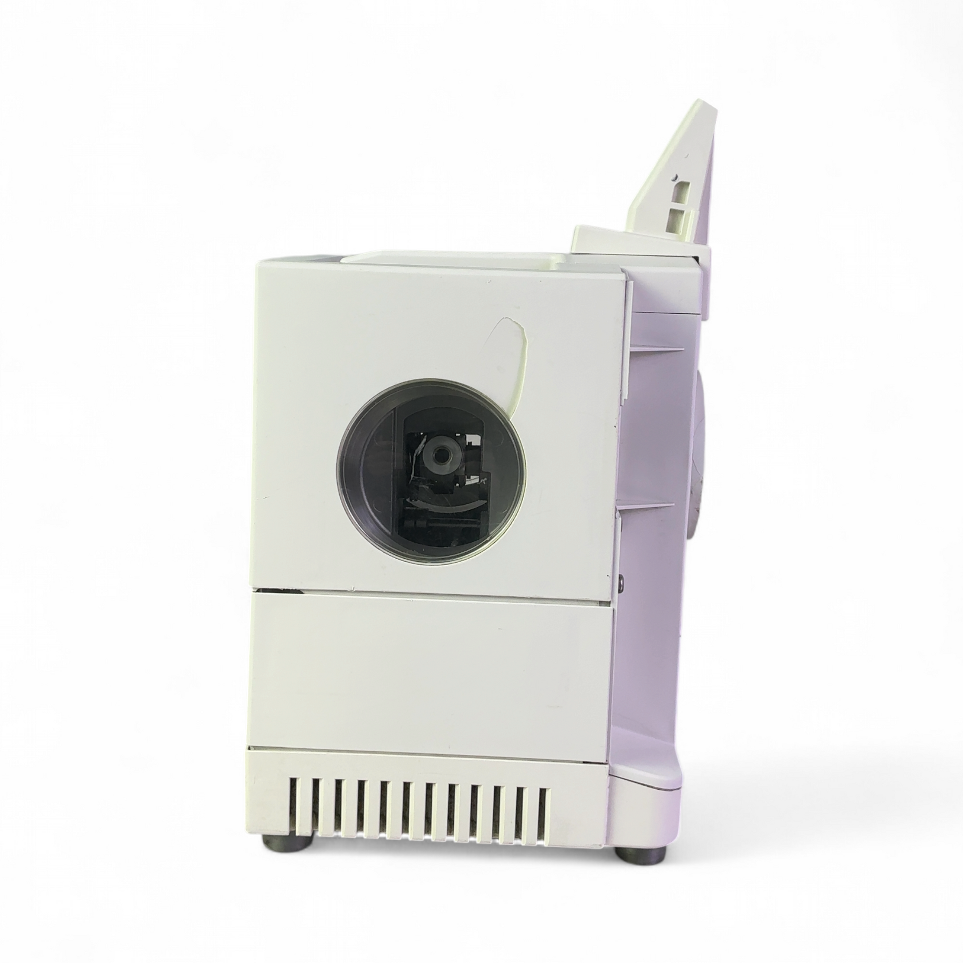 BUCHI Vacuum Pump V-700 PARTS / REPAIR POWERS ON (Best Offer!) | Mr. Scientific - Image 4