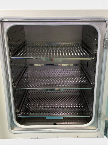 Caron Environmental Incubator Chamber 6010-1 w Condensate Recirculator CRSY102-1-443 | Mr. Scientific - Image 3