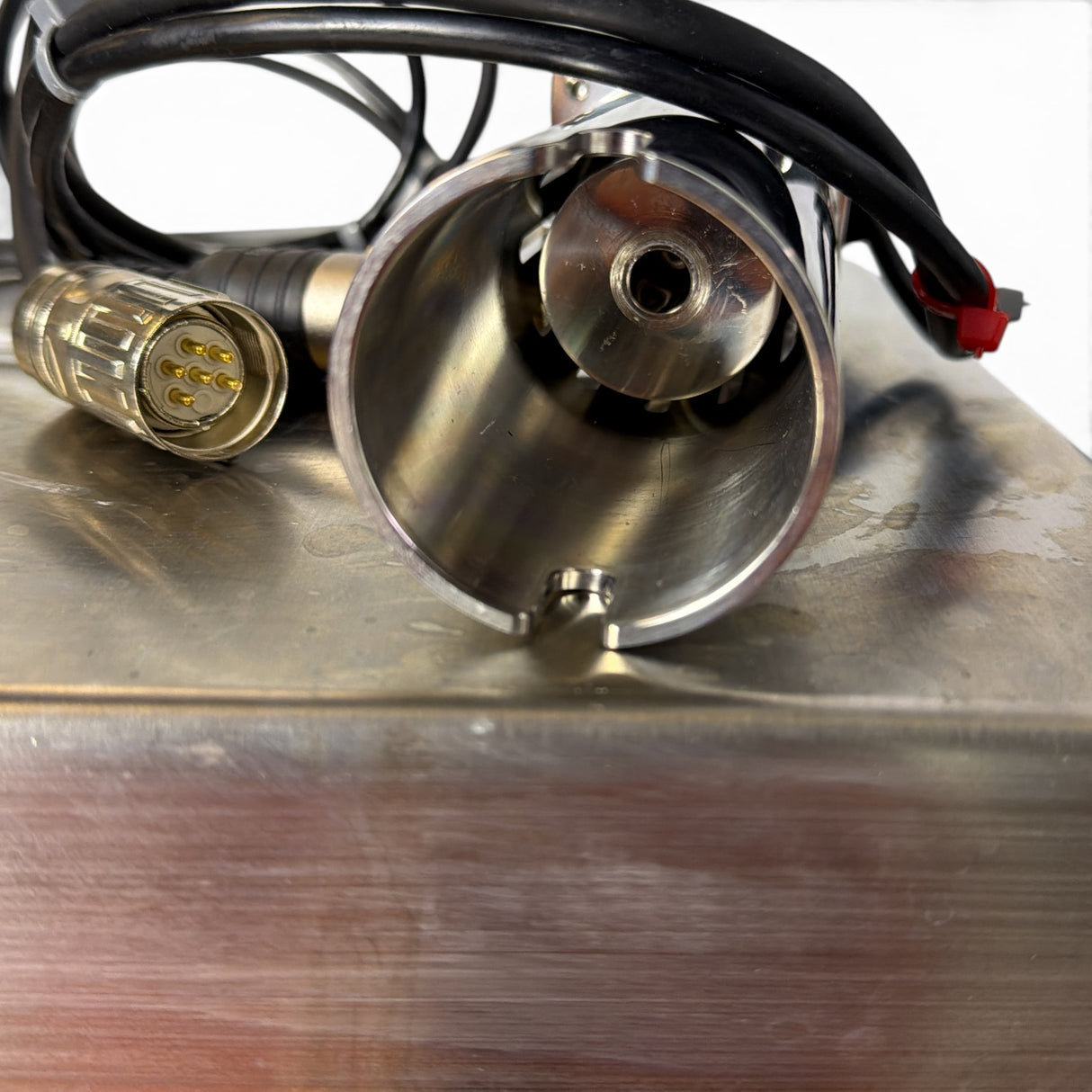 Distek BIOne 1250 Dual Bioreactor System w/ 2.5L Glass Vessel & Mettler Toledo Scales - Image 15