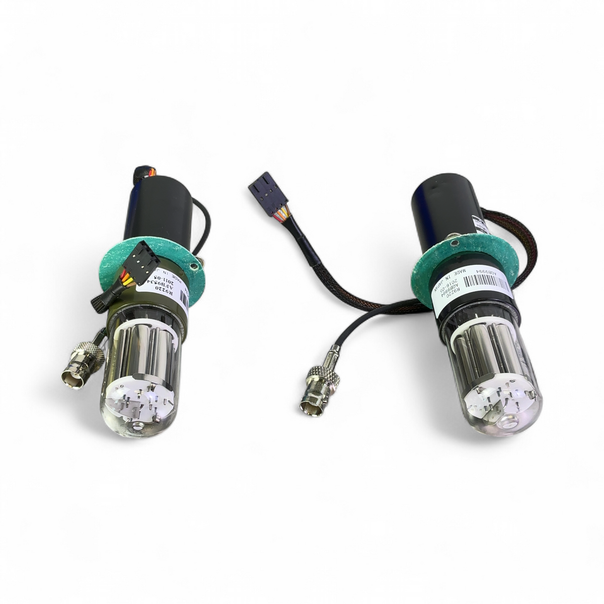 Hamamatsu R9220 Photomultiplier Tube w HPMS-1N-L2BMH Socket - Lot of 2x - Image 3