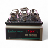 New Brunswick Innova 2000 Platform Shaker M1190-0000 with Flask Clamps WORKS - Image 2