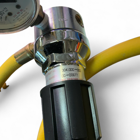 PRAXAIR 0-30psi Gas Pressure Regulator w Hose Attachment 3041000-000 (BO!) | Safe & Secure Shipping - Image 6