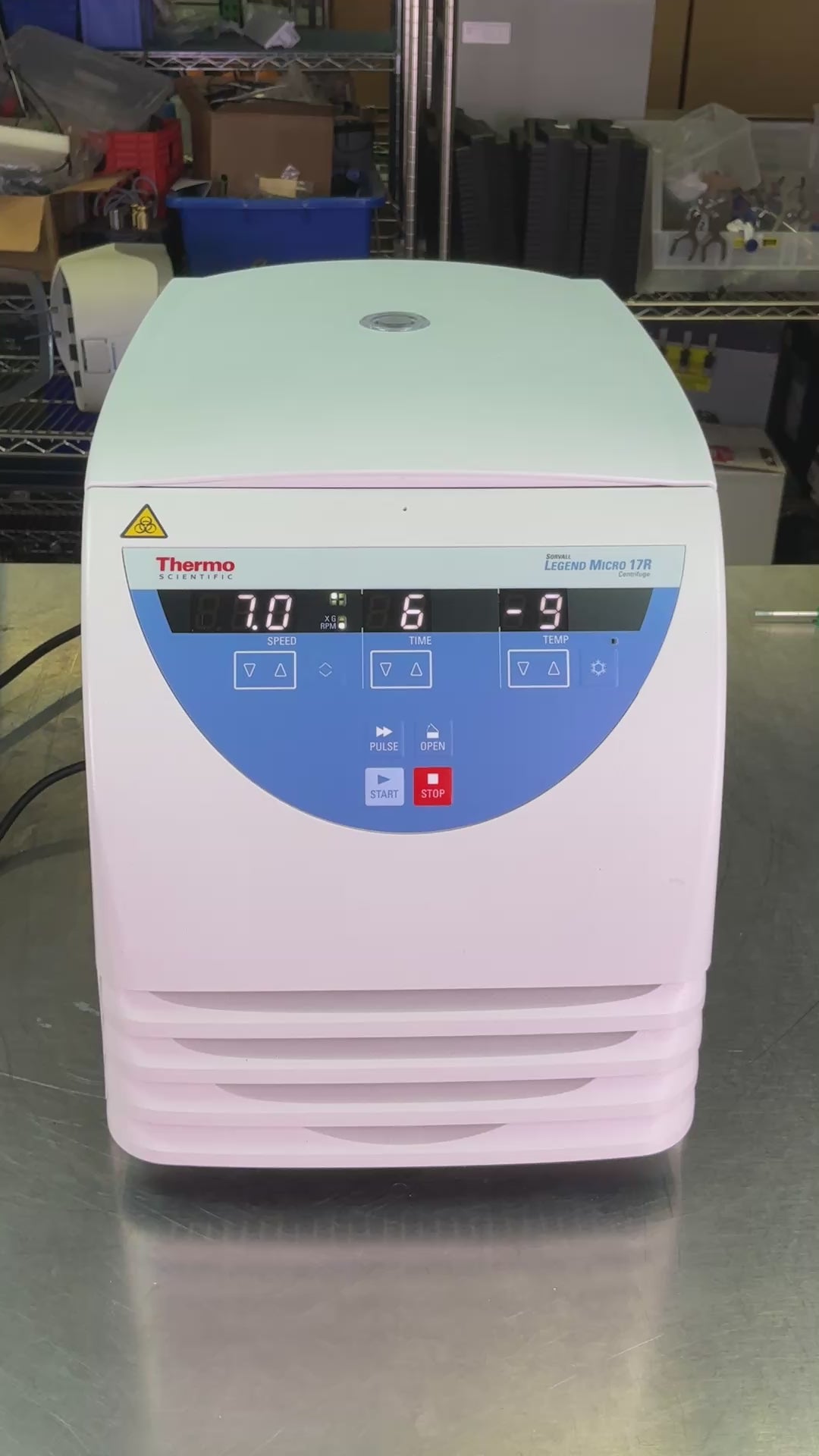Thermo Scientific Sorvall Legend Micro 17R Refrigerated Centrifuge 75002440 w 24x1.5/2.0mL Rotor 75003424 | Safe & Secure Shipping