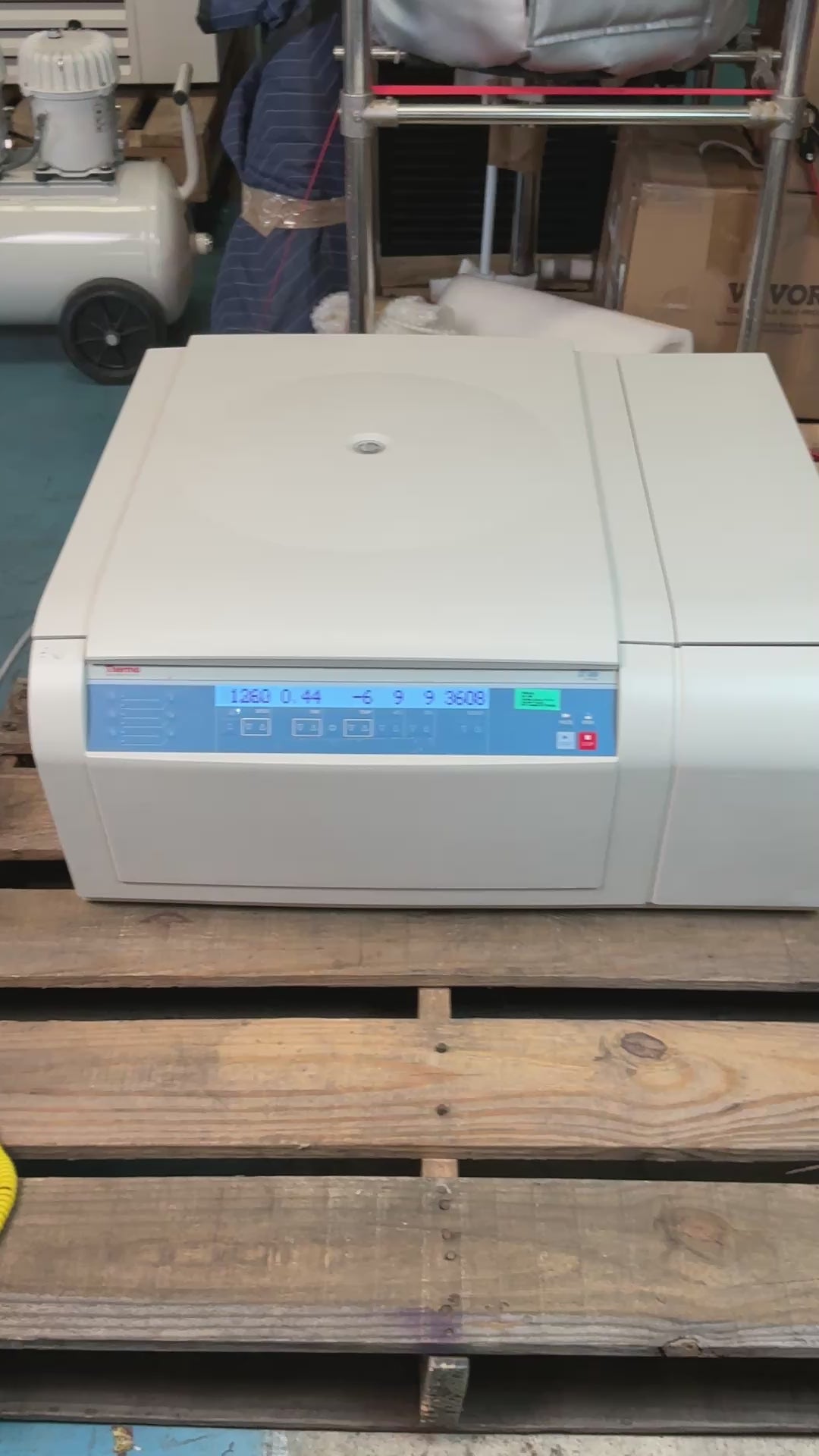 Thermo Scientific Sorvall ST 40R Refrigerated Centrifuge 75004525 (Best Offer!) | Order Direct and Save