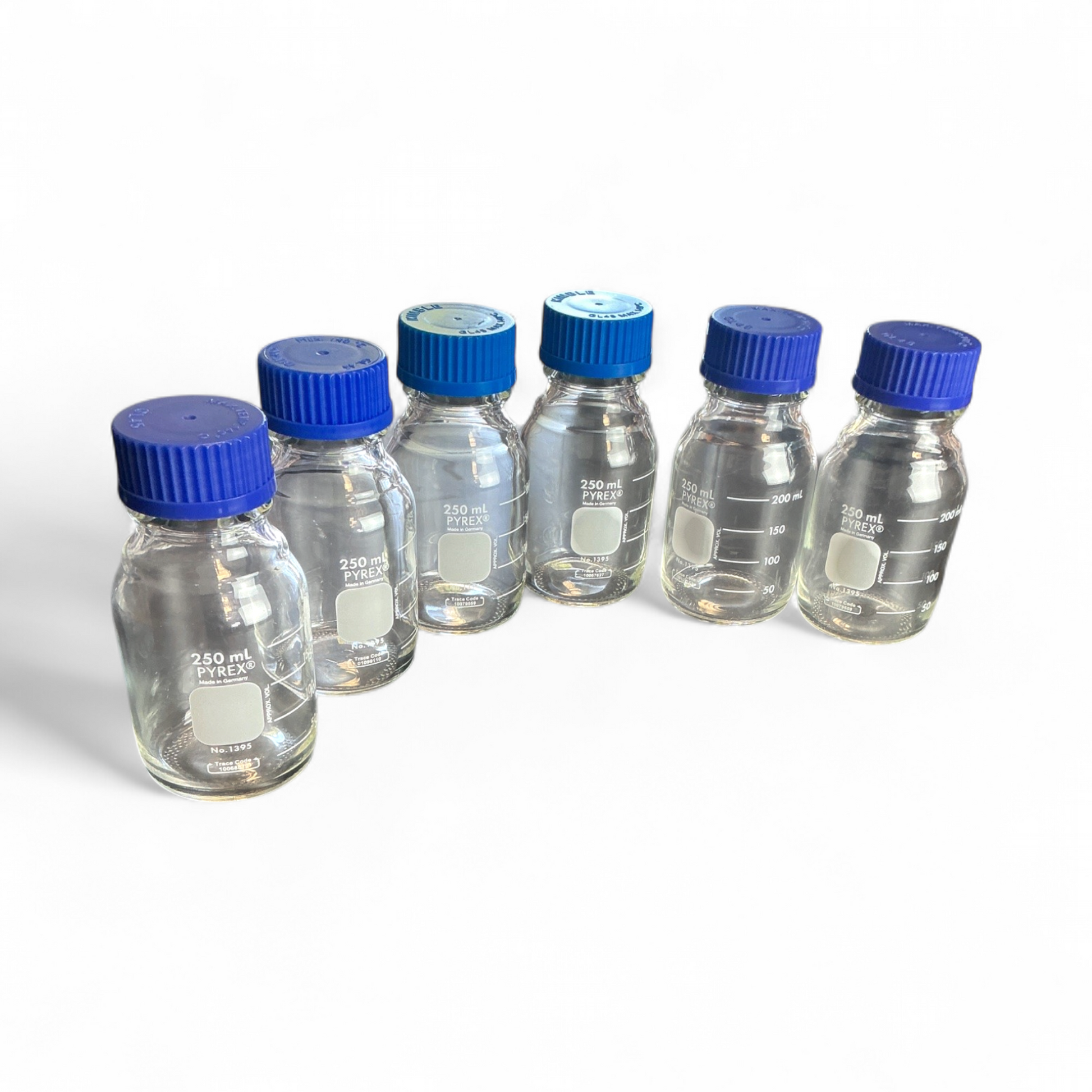 PYREX Glass Media Bottles 1395 250 ml - Image 1