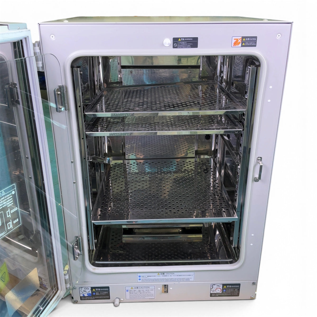 SANYO CO2 Incubator MCO-19AIC (UV), 170L, 350W w Shelves (Best Offer!) | Mr. Scientific - Image 4