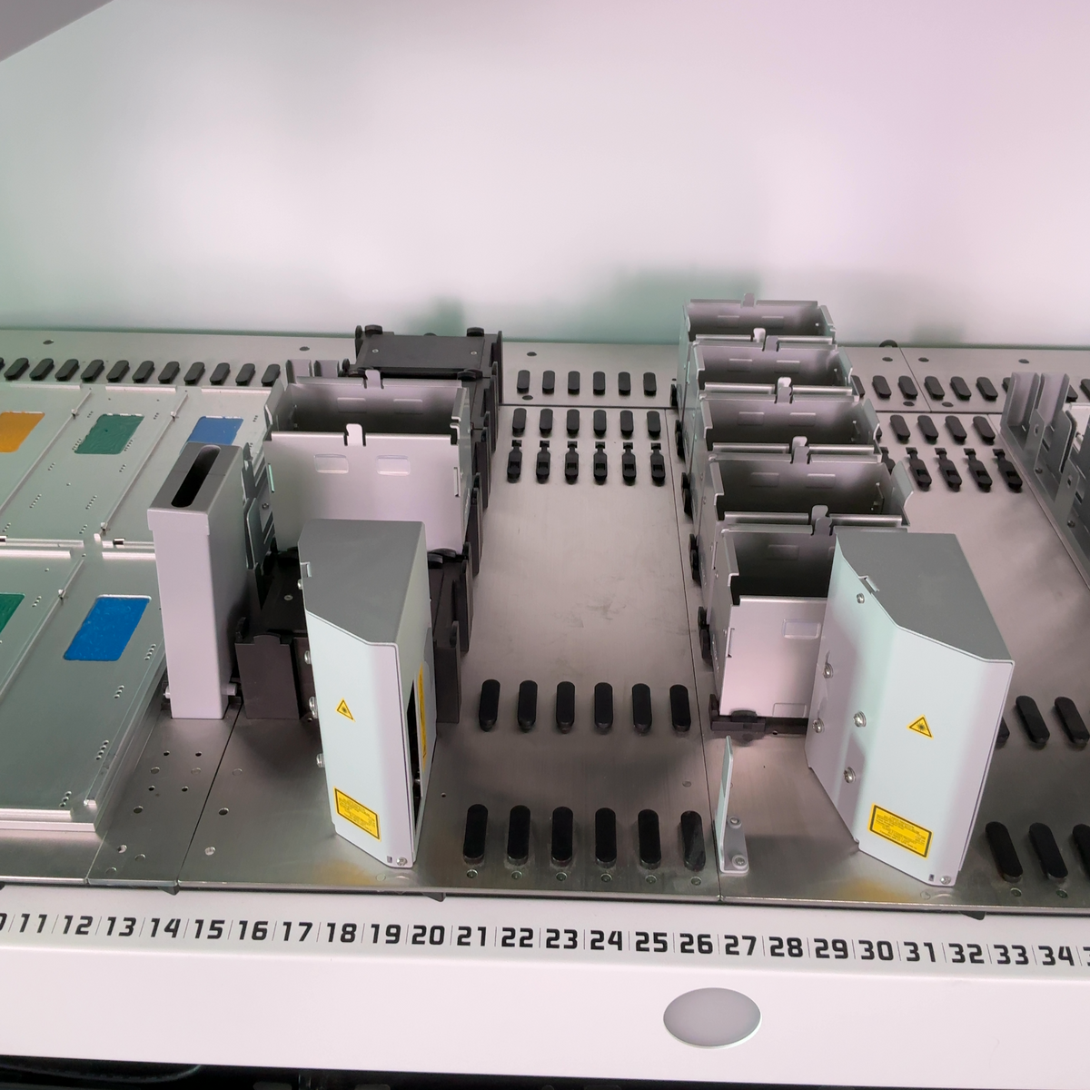 Tecan Instrument Fluent 780 Automatic Robotic Liquid Handler 30042504 (BO!) | Mr. Scientific - Image 9