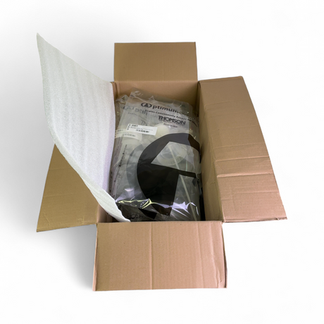 Thomson HSTLabs Bidirectional Transfer Cap Assys w 2’ Tubing & Luer Lock 931618-8, 8x Units | Mr. Scientific - Image 1