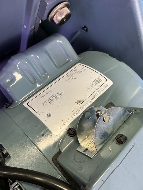 Welch DuoSeal 1402 Laboratory Vacuum Pump 1402B-01 (Best Offer!) | Order Direct and Save - Image 7